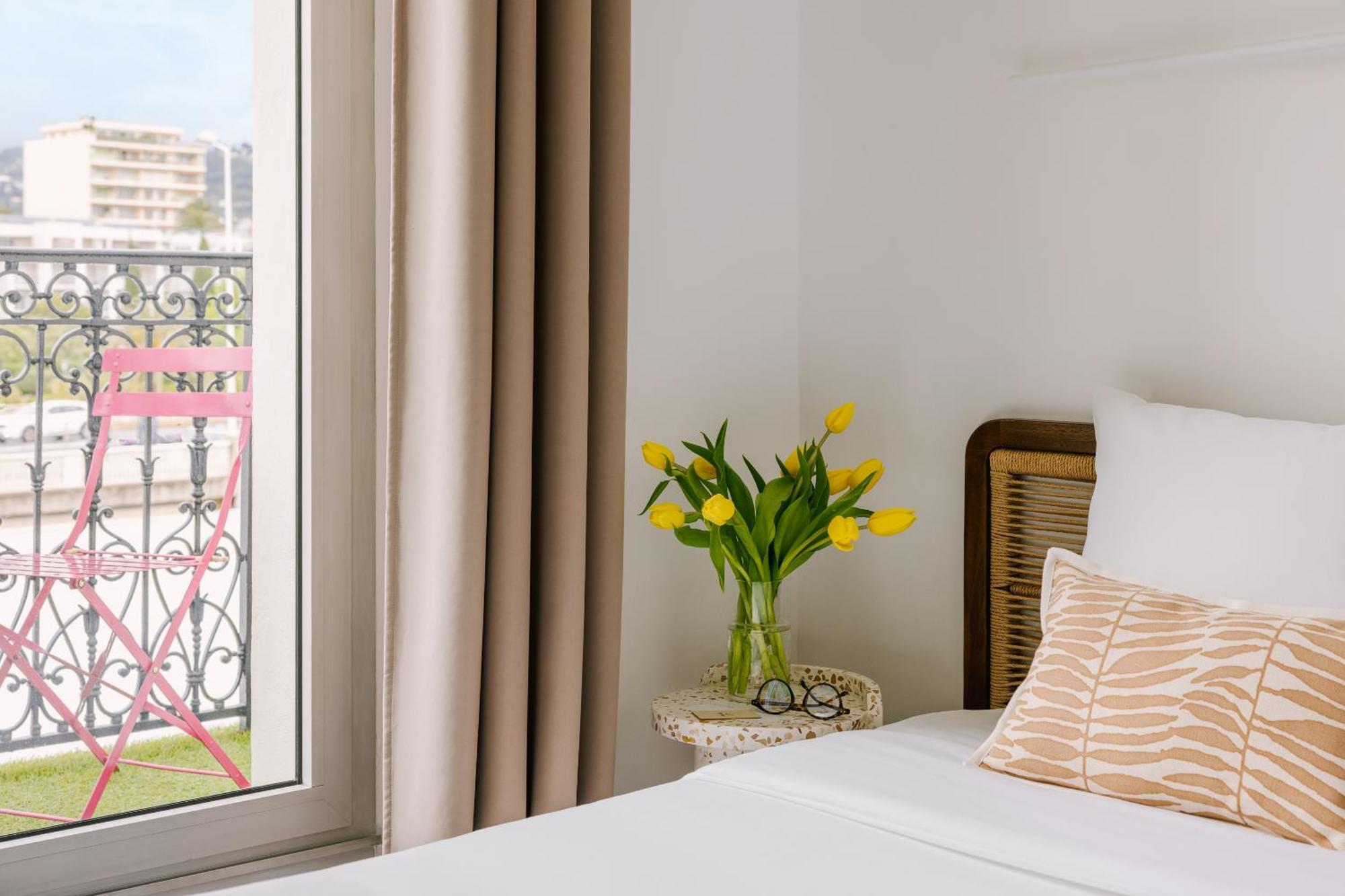 Yelo Lumiere Hotel Festival Palace, Sonder By Marriott Bonvoy Κάννες Δωμάτιο φωτογραφία