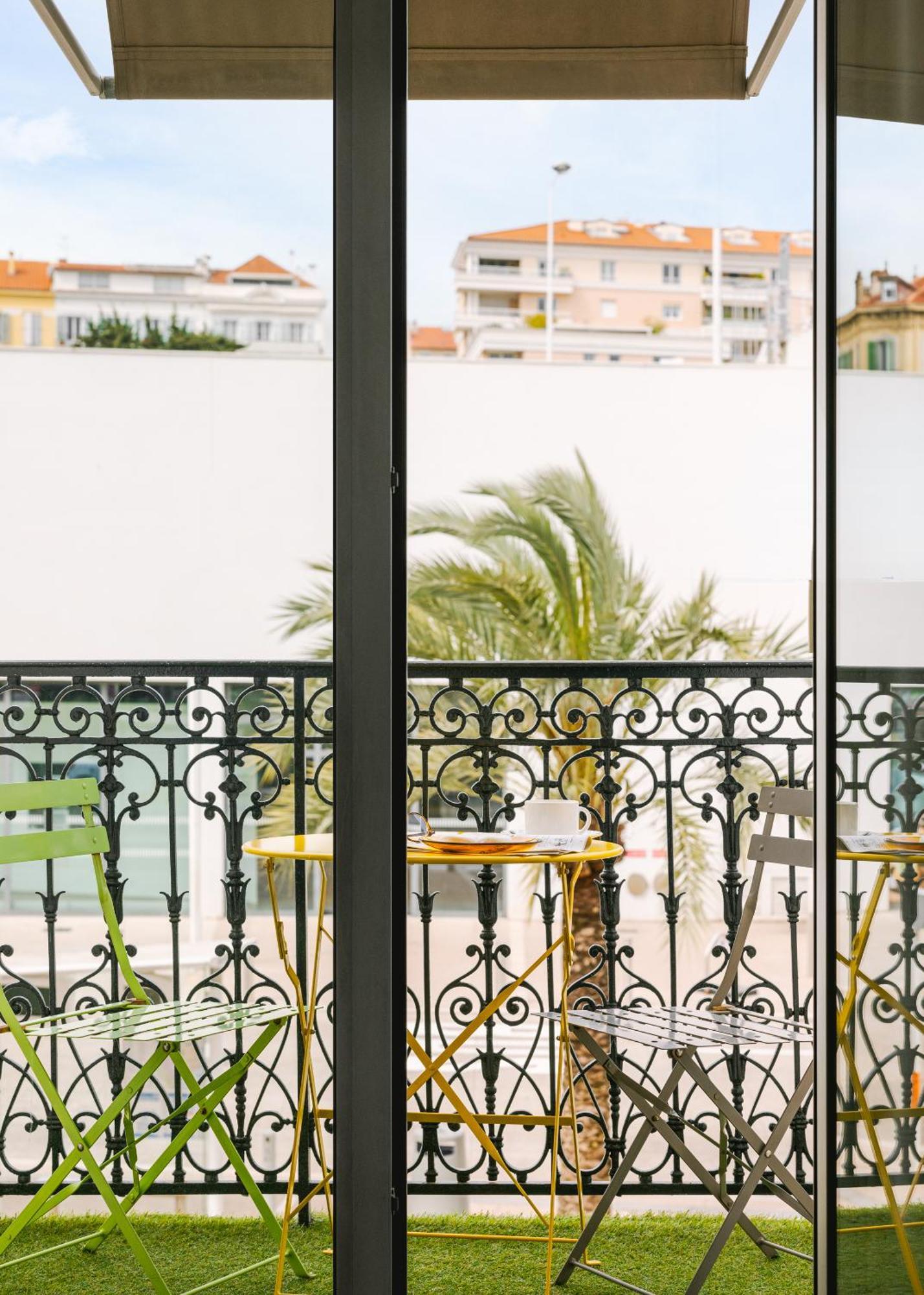 Yelo Lumiere Hotel Festival Palace, Sonder By Marriott Bonvoy Κάννες Δωμάτιο φωτογραφία